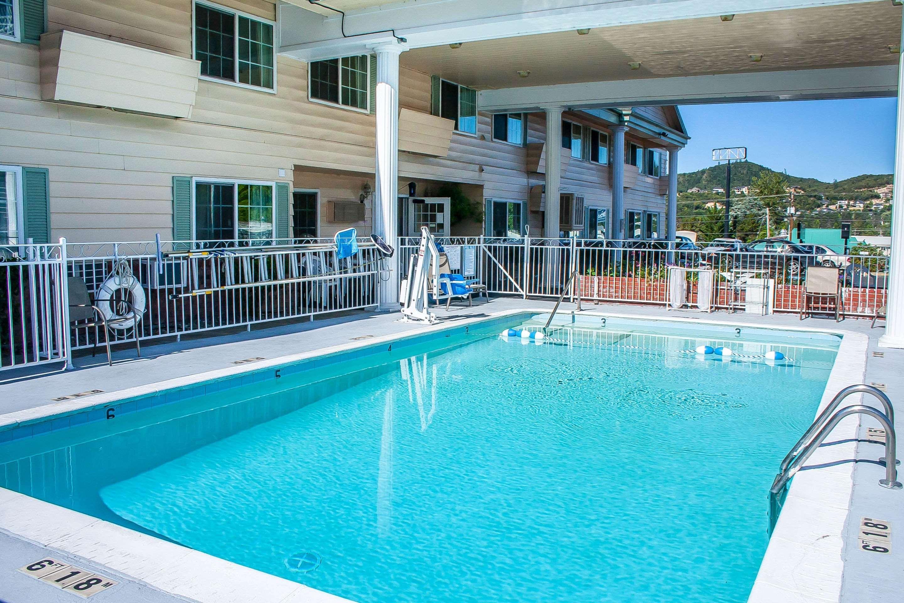 Quality Inn Grants Pass Eksteriør billede